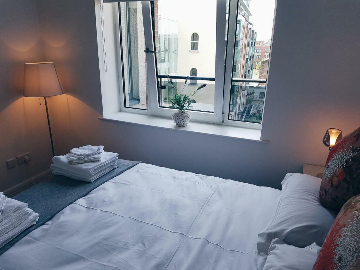 Apartment 42 Adelaide Square *