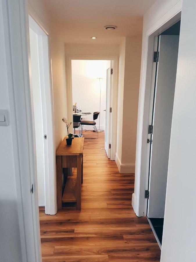 Apartment 42 Adelaide Square