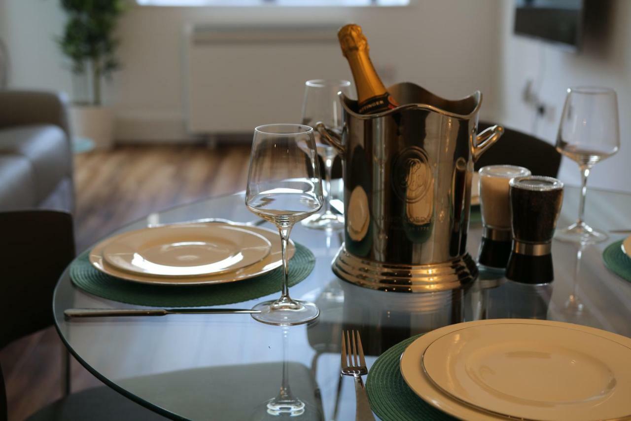 Apartment 42 Adelaide Square